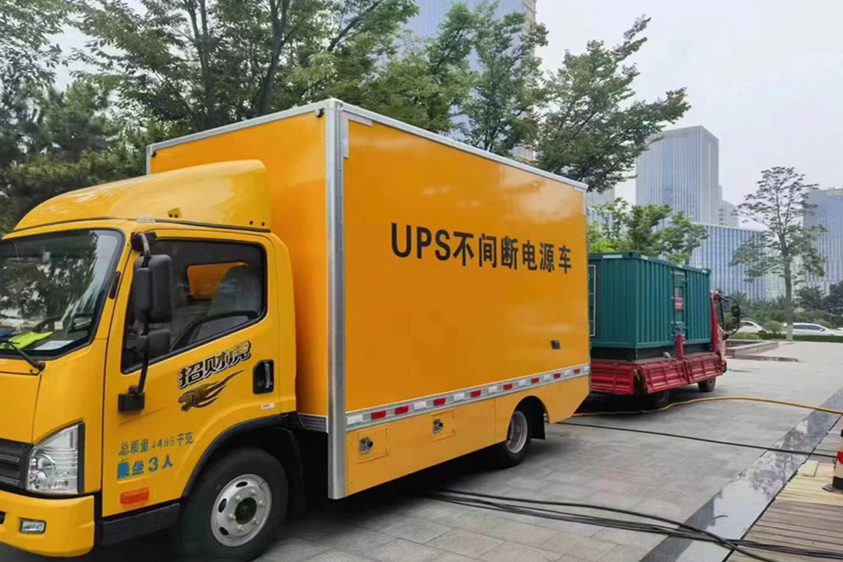 丰润发电机租赁施工现场